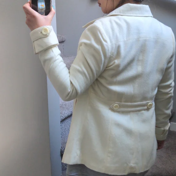 Cream wool coat - Picture 3 of 4